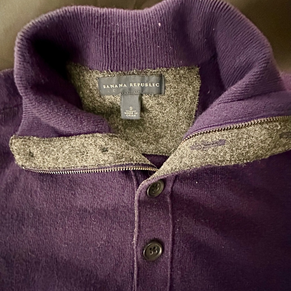 Purple Banana Republic pullover sweater with upper button up v neck.